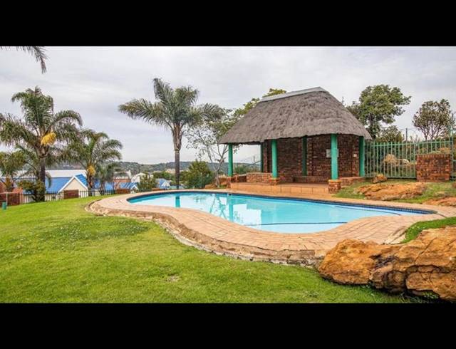 2 BEDROOM APARTMENT FOR SALE IN WINCHESTER HILLS